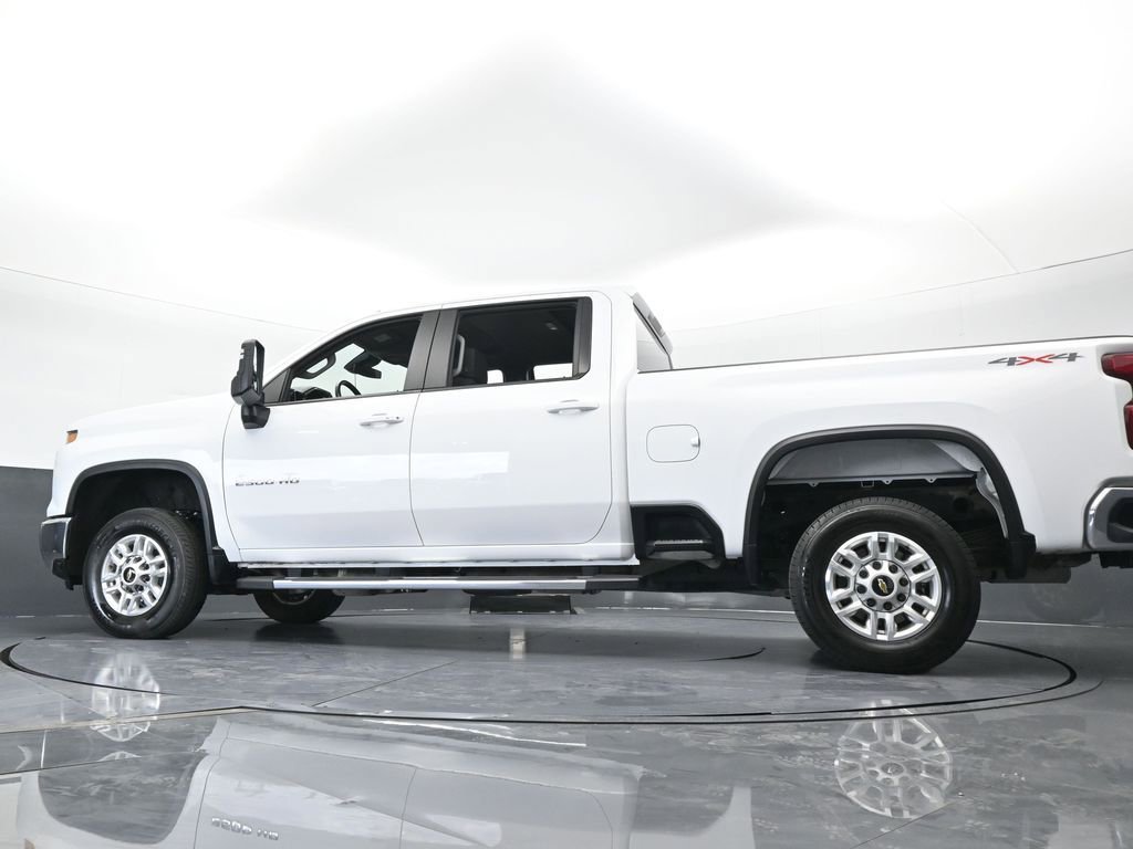 Used 2025 Chevrolet Silverado 2500 LT w/ Convenience Package image 55