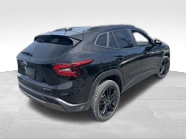 Used 2024 Chevrolet Trax ACTIV w/ Sunroof Package FWD image 38