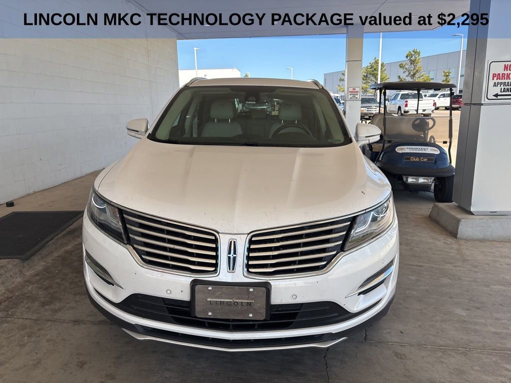 Used 2017 Lincoln MKC Reserve image 3