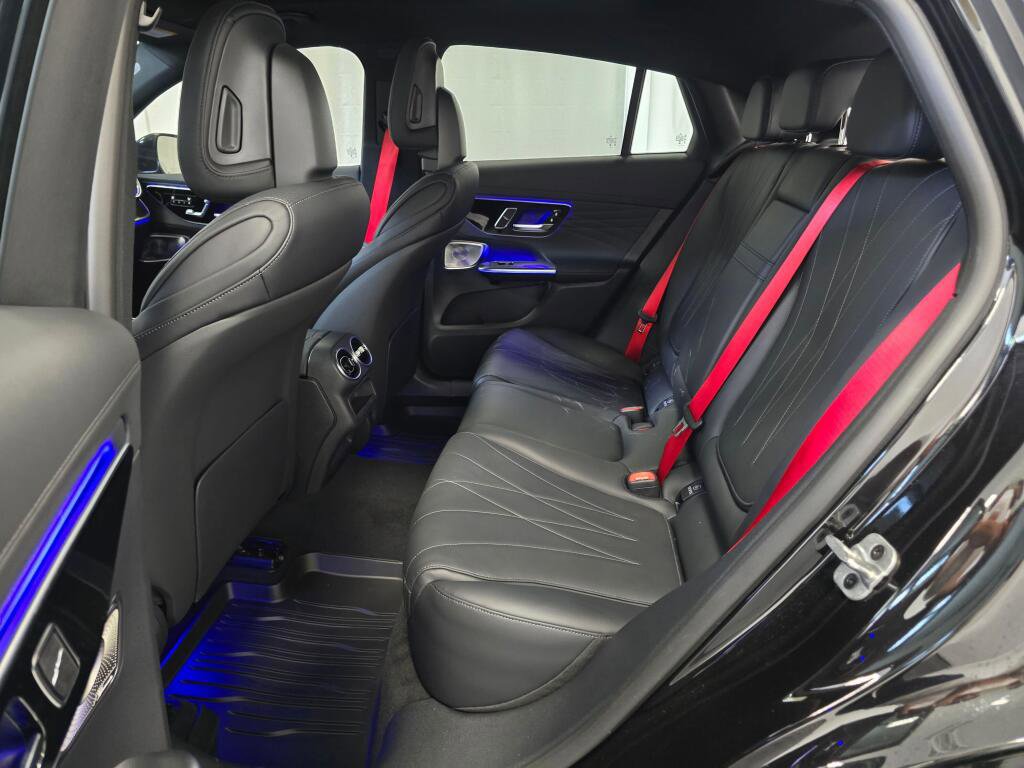 New 2025 Mercedes-Benz GLC 63 AMG S image 18