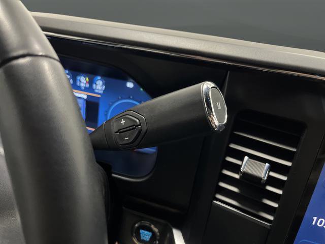 Used 2024 Ford F350 Lariat image 21