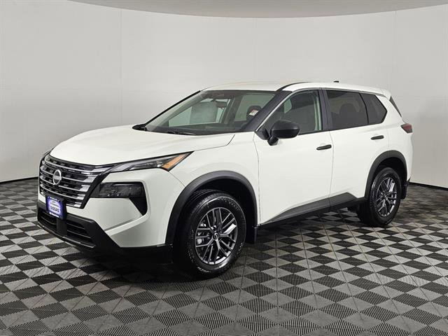 New 2026 Nissan Rogue S image 9