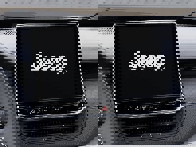 New 2026 Jeep Compass Limited image 18