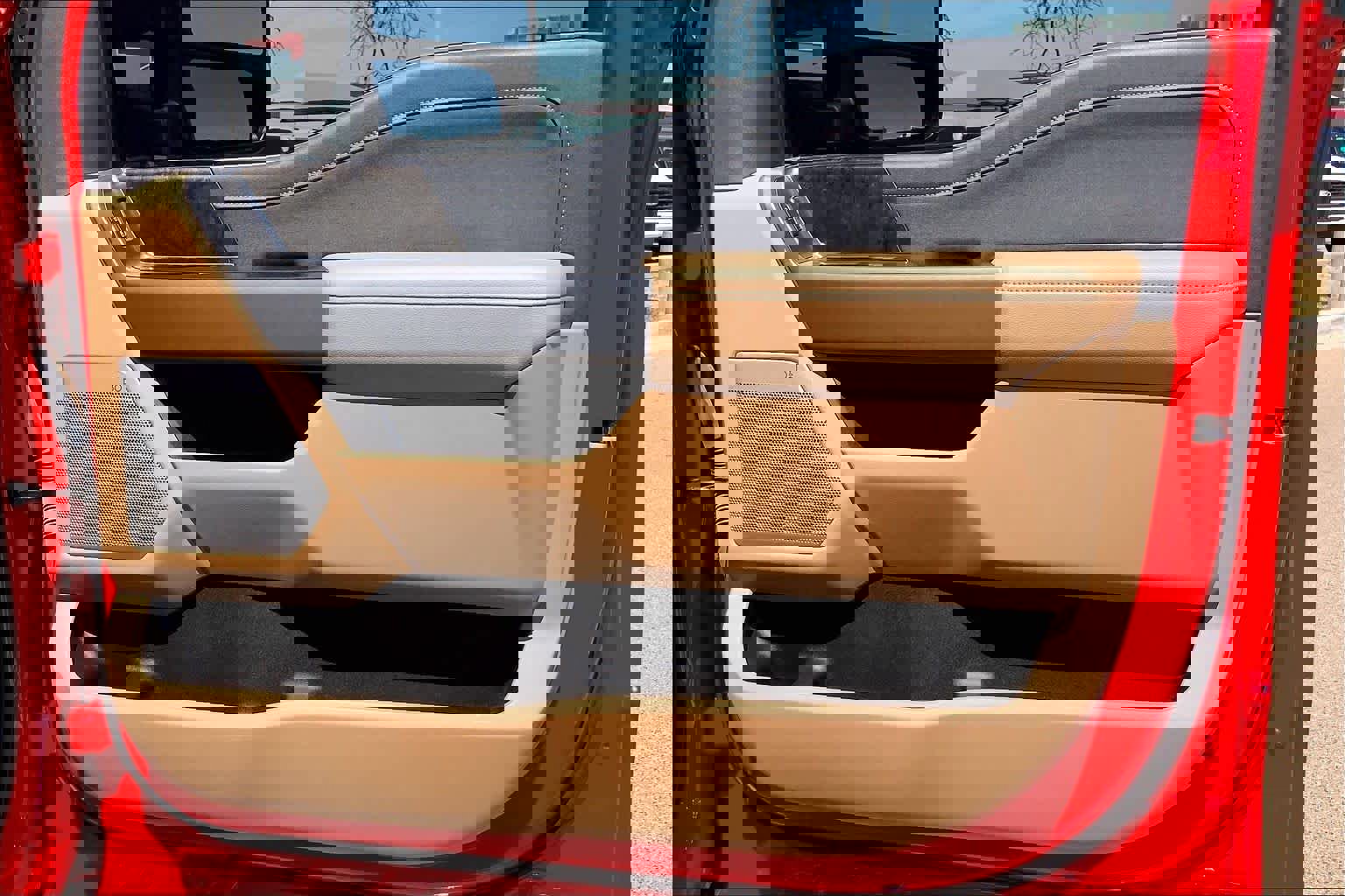 Used 2023 Ford F250 Lariat w/ Lariat Ultimate Package image 23