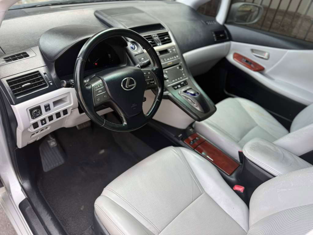 Used 2010 Lexus HS 250h FWD image 15