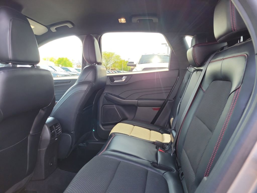 Certified 2023 Ford Escape ST-Line w/ Tech Pack #1 image 13