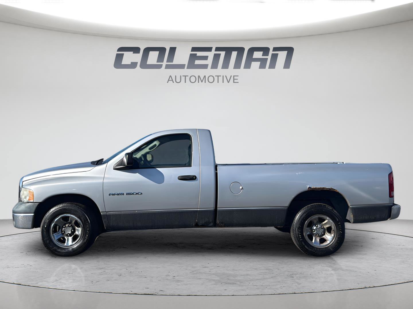 Used 2004 Dodge Ram 1500 Truck ST w/ ST Value Group image 2