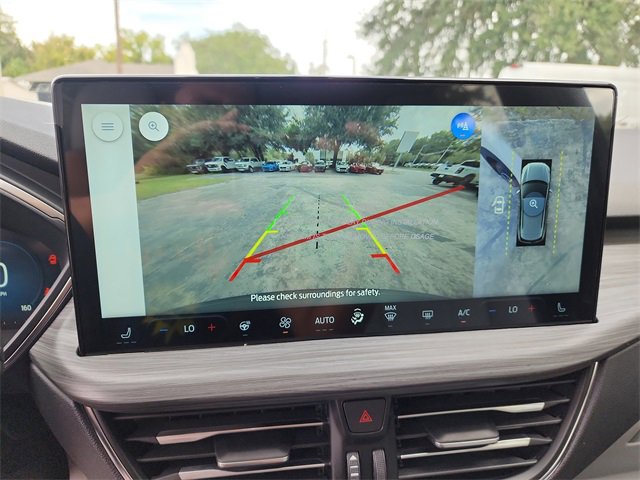 New 2026 Ford Escape SE w/ PHEV Premium Package FWD image 22