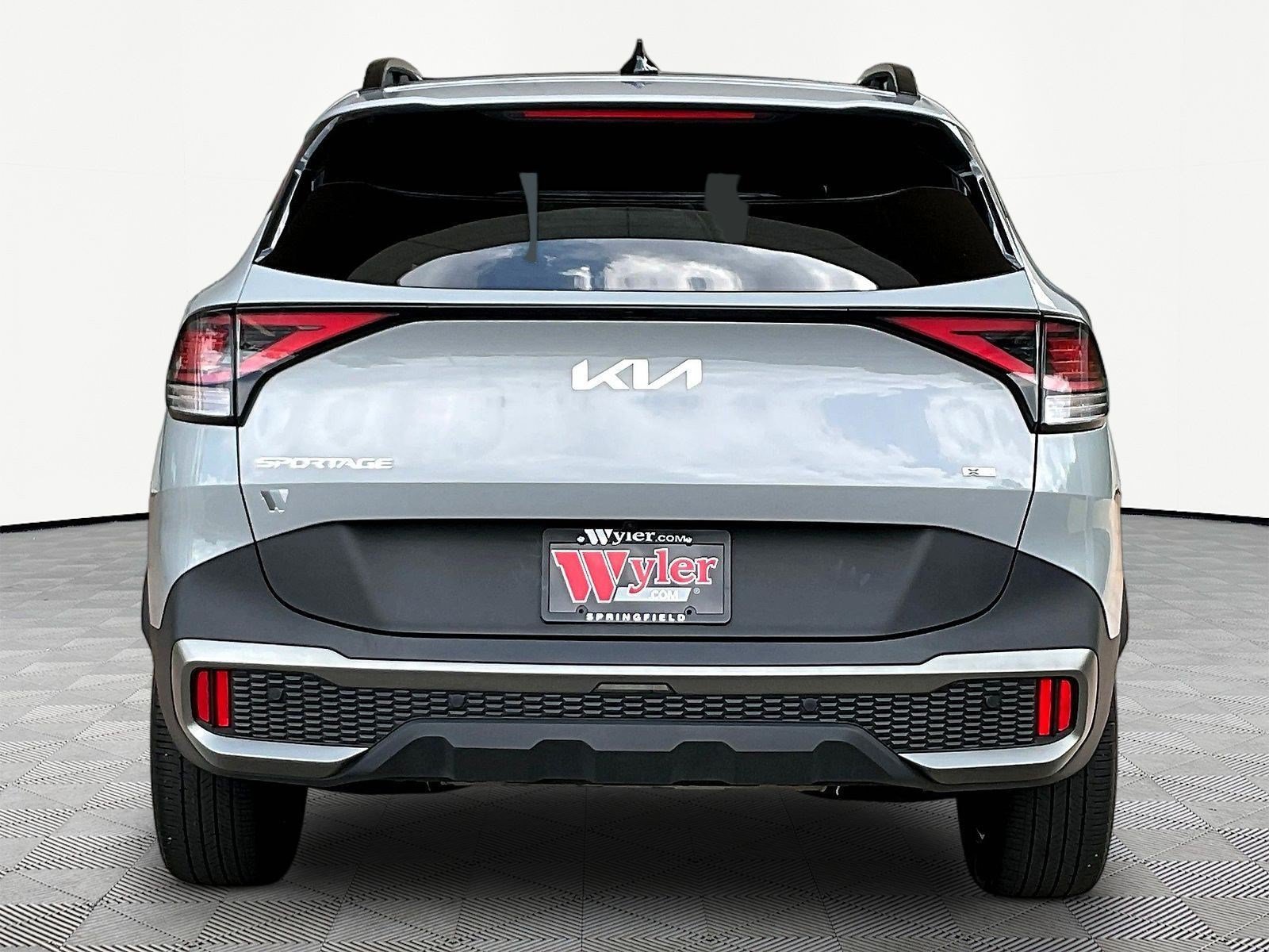 Used 2023 Kia Sportage X-Line w/ X-Line Premium Package AWD/4WD image 5
