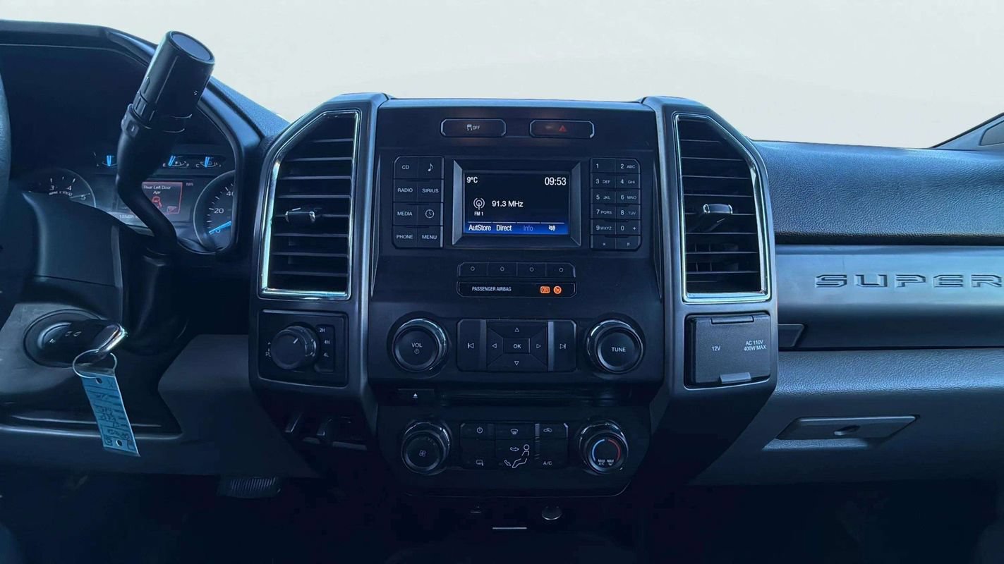 Used 2017 Ford F250 XLT AWD/4WD image 12