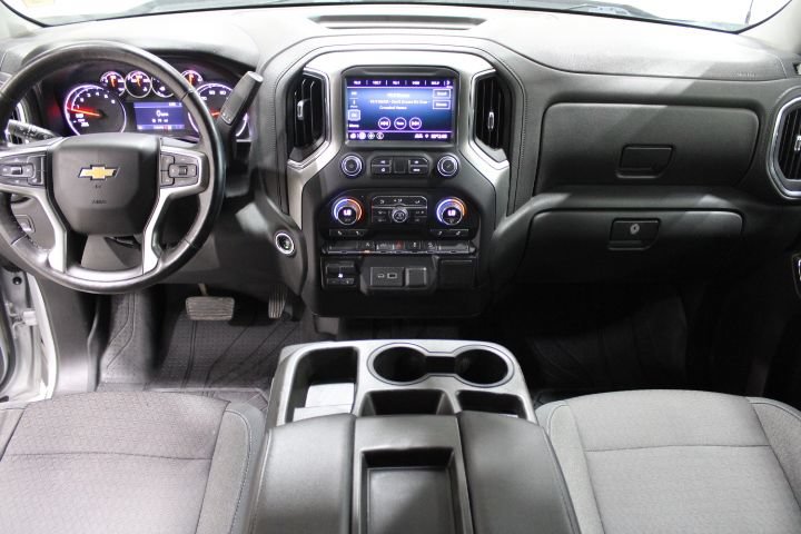 Used 2019 Chevrolet Silverado 1500 LT w/ All-Star Edition AWD/4WD image 2
