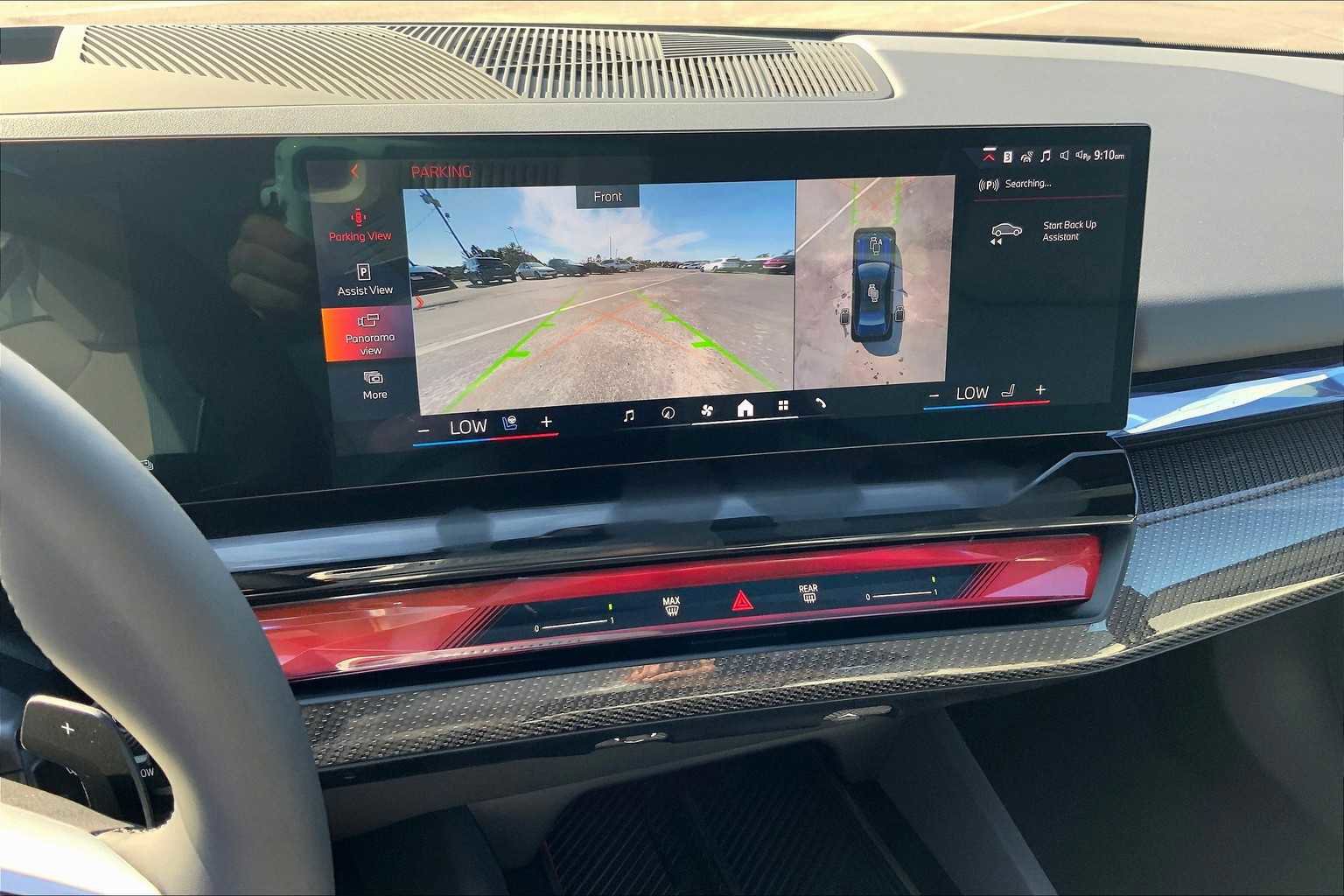 New 2026 BMW 550e xDrive w/ Premium Package image 6