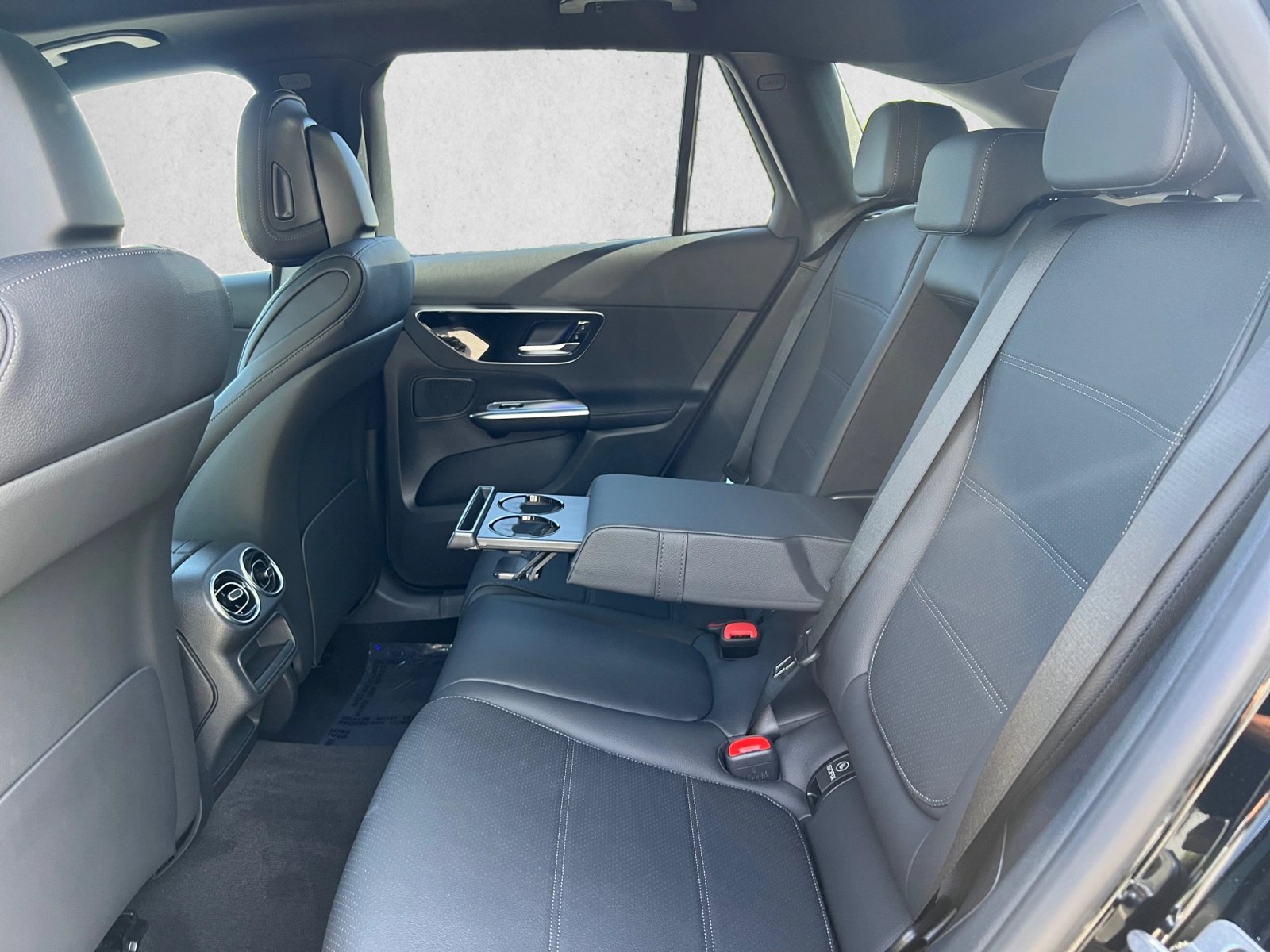 New 2026 Mercedes-Benz GLC 300 4MATIC image 17