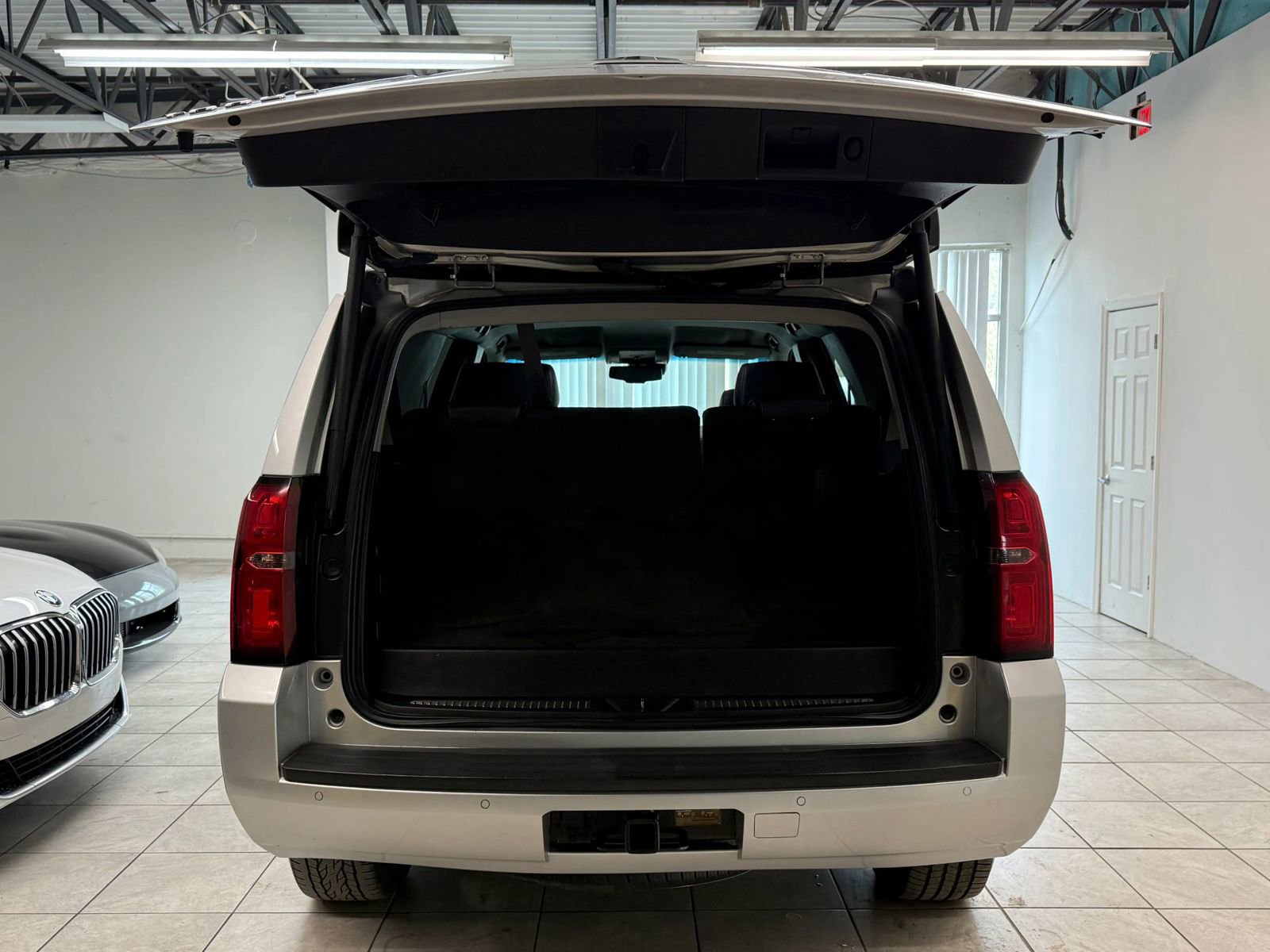 Used 2015 Chevrolet Tahoe LT AWD/4WD image 19