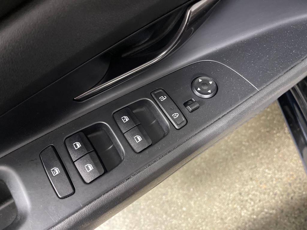 Used 2021 Hyundai Elantra N Line FWD image 18