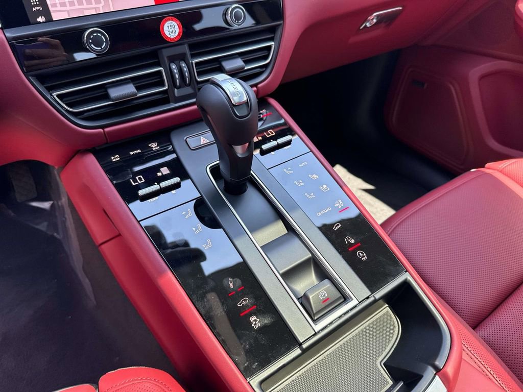 New 2026 Porsche Macan S AWD/4WD image 27