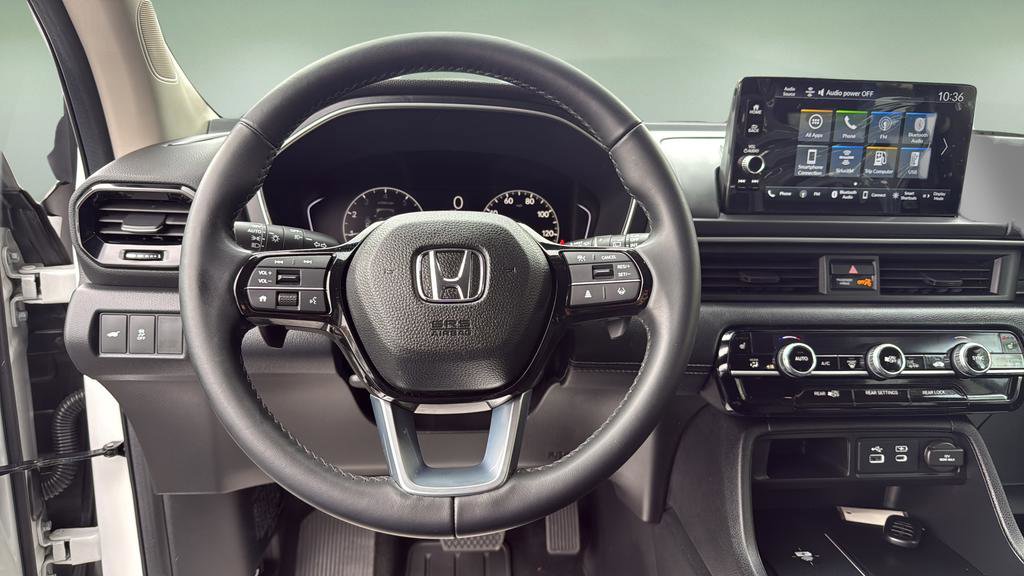 Used 2025 Honda Pilot EX-L image 24