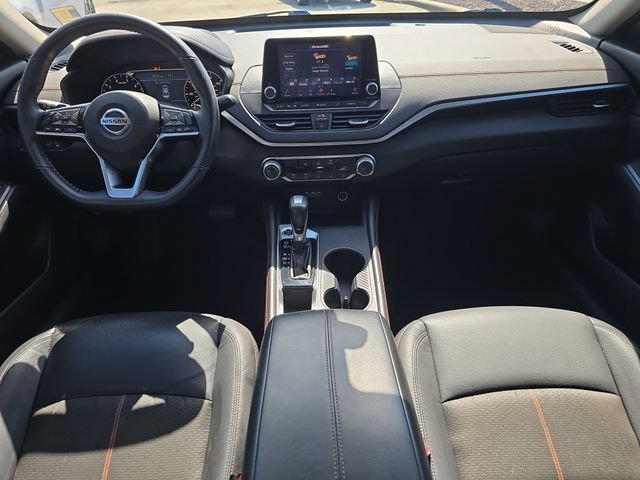 Certified 2021 Nissan Altima 2.5 SR FWD image 12