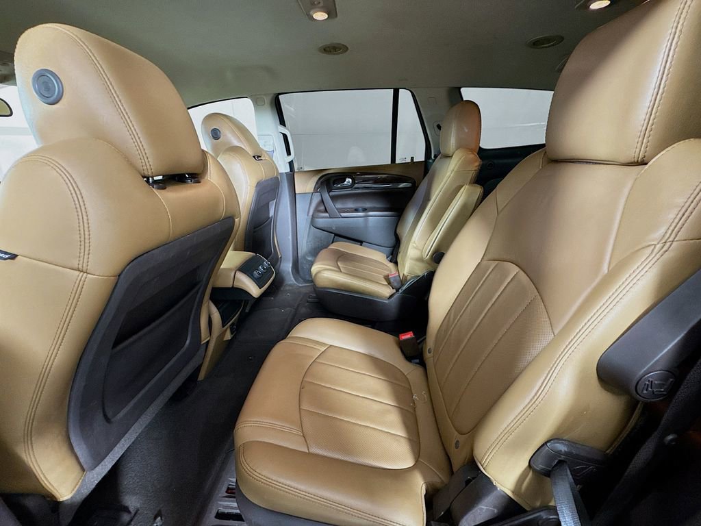 Used 2017 Buick Enclave Leather image 27