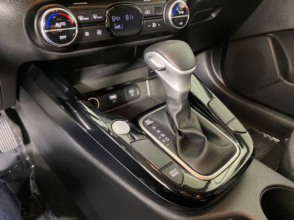 Certified 2023 Kia Soul S image 20