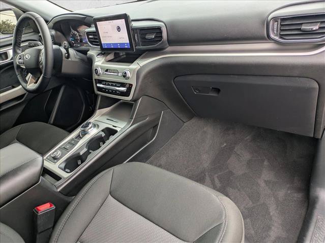 Used 2022 Ford Explorer XLT AWD/4WD image 21