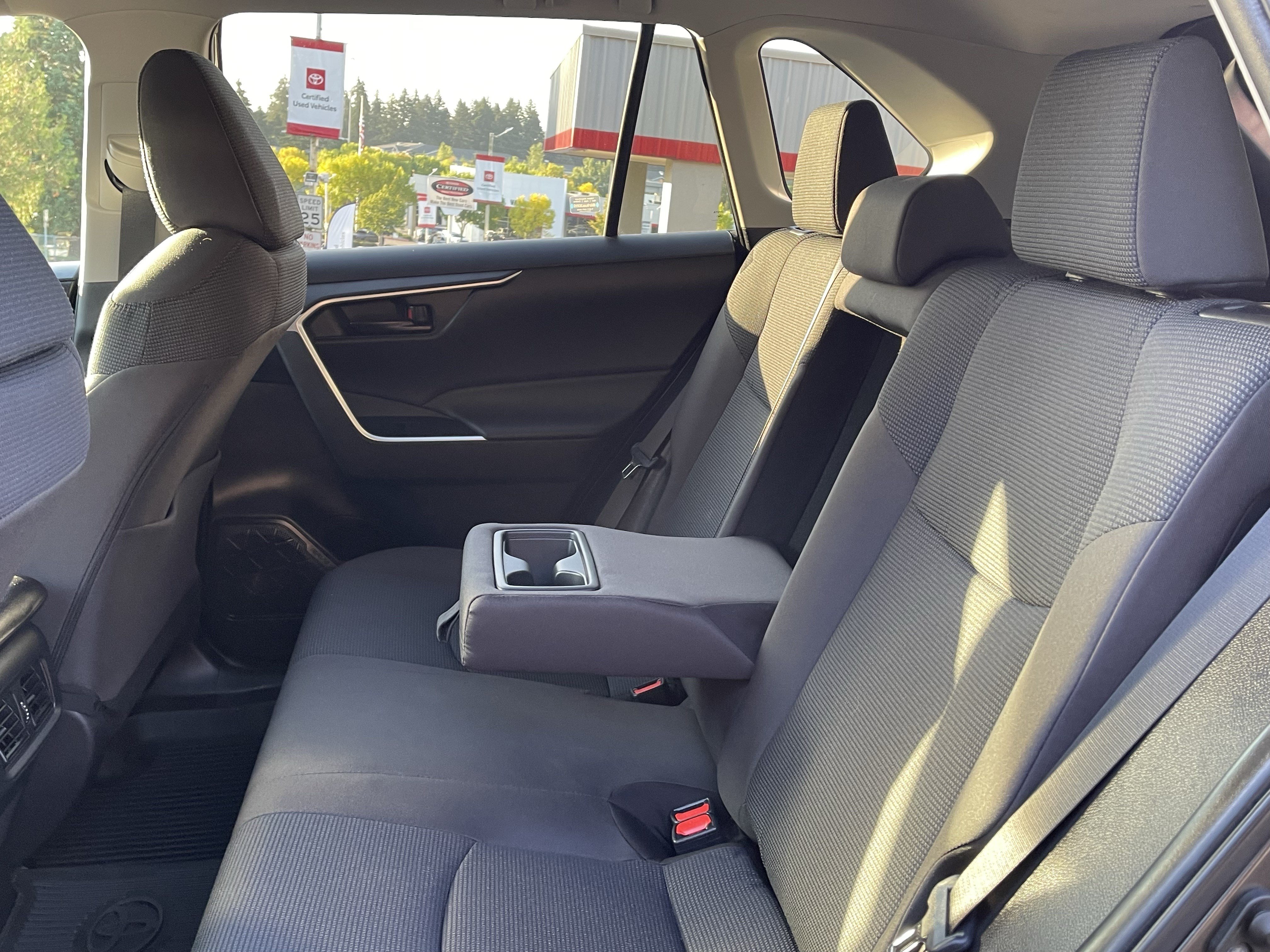 Certified 2023 Toyota RAV4 LE AWD/4WD image 13