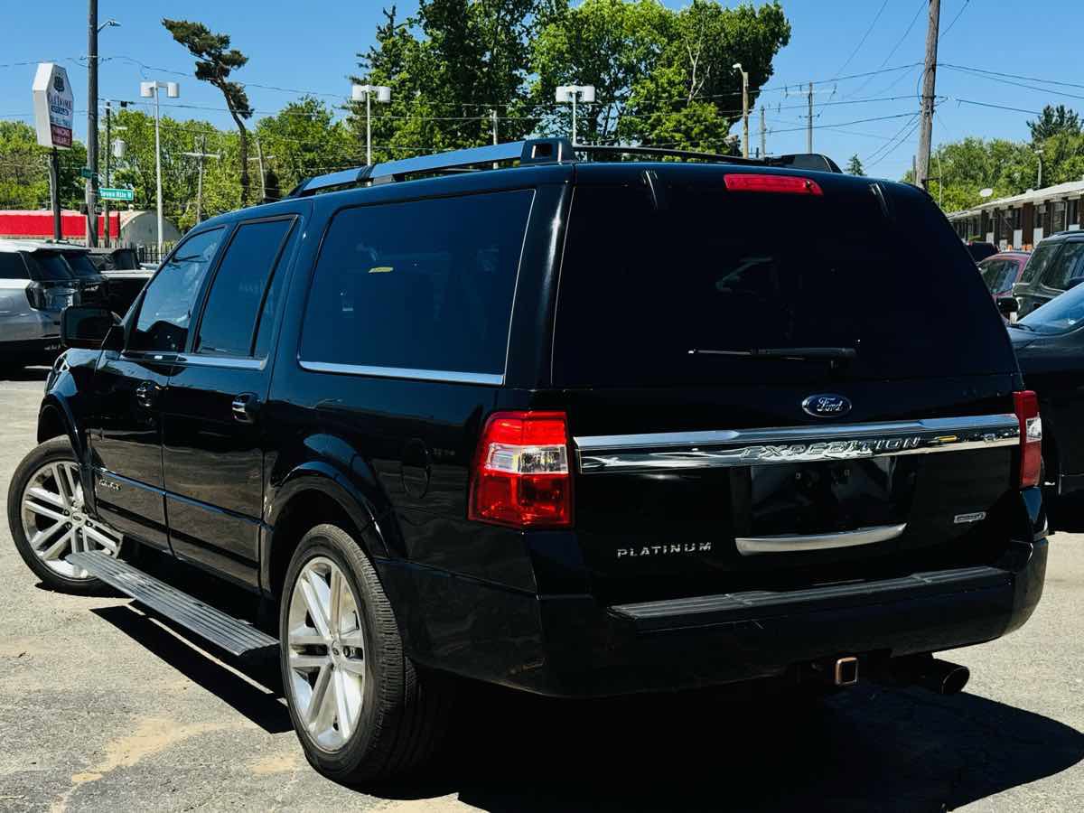 Used 2017 Ford Expedition EL Platinum AWD/4WD image 9