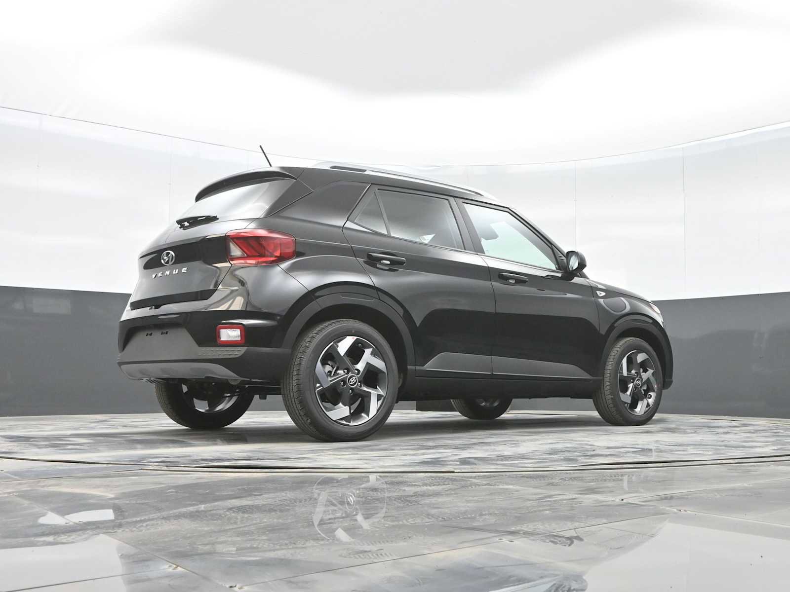 New 2026 Hyundai Venue SEL image 36