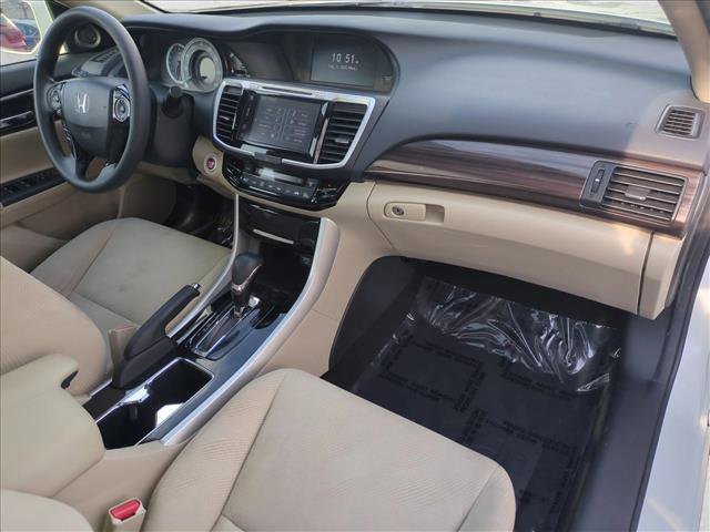 Used 2016 Honda Accord EX image 22