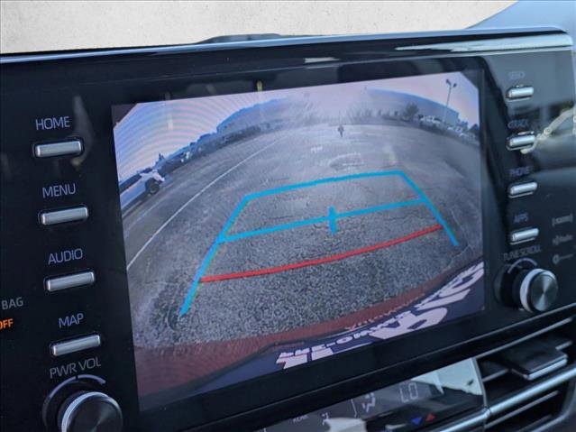 Used 2023 Toyota Sienna XLE FWD image 13