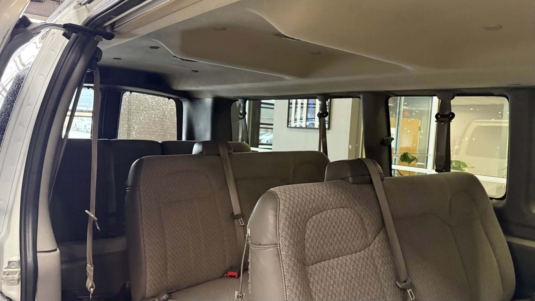Used 2019 Chevrolet Express 3500 LT w/ LT Preferred Equipment Group image 29