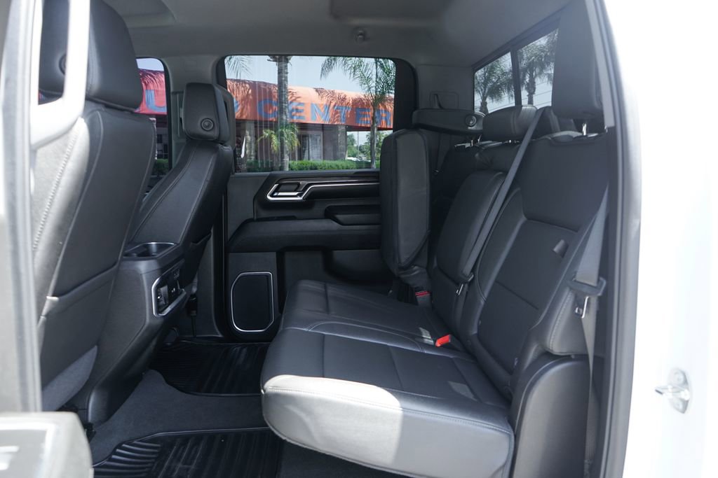 Used 2024 Chevrolet Silverado 3500 LTZ w/ LTZ Convenience Package AWD/4WD image 36