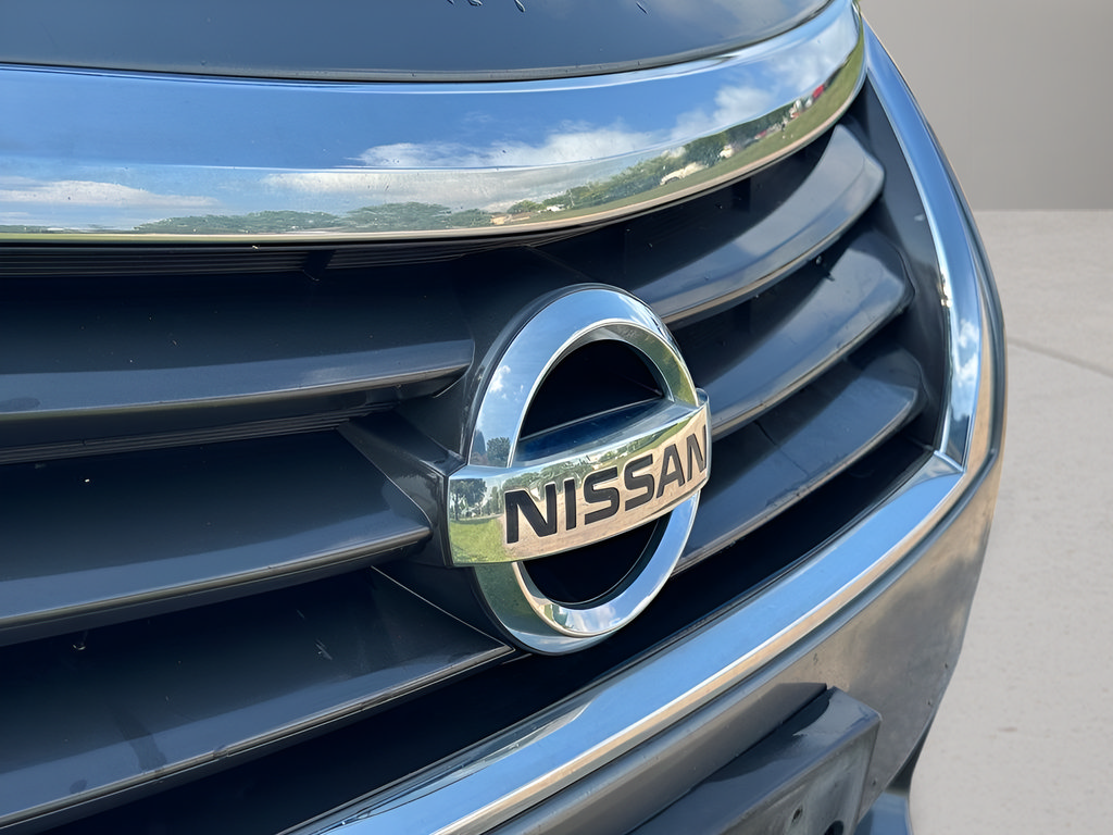Used 2014 Nissan Altima 2.5 SV w/ Convenience Package FWD image 32
