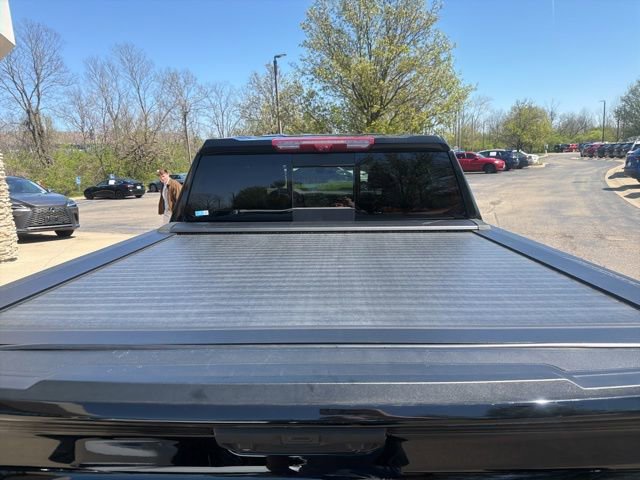 Used 2023 Chevrolet Silverado 1500 ZR2 w/ Technology Package AWD/4WD image 9