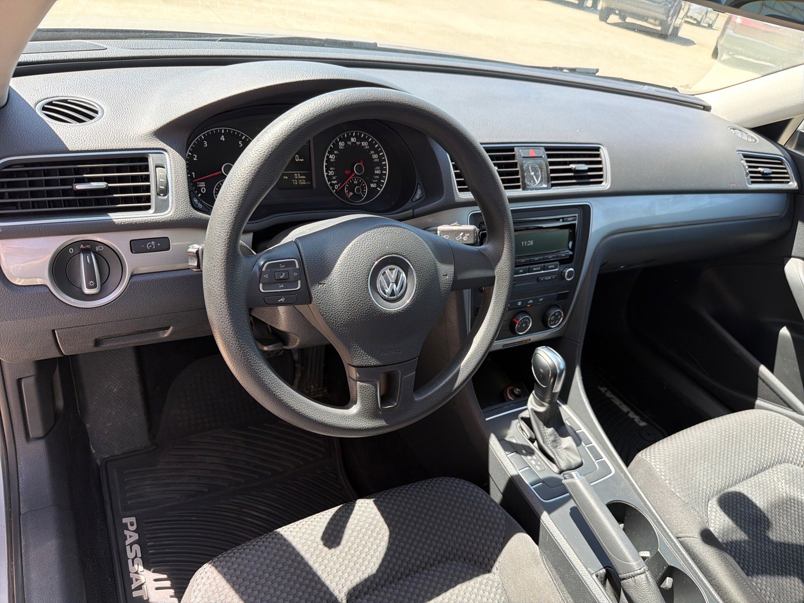 Used 2014 Volkswagen Passat 1.8T FWD image 12