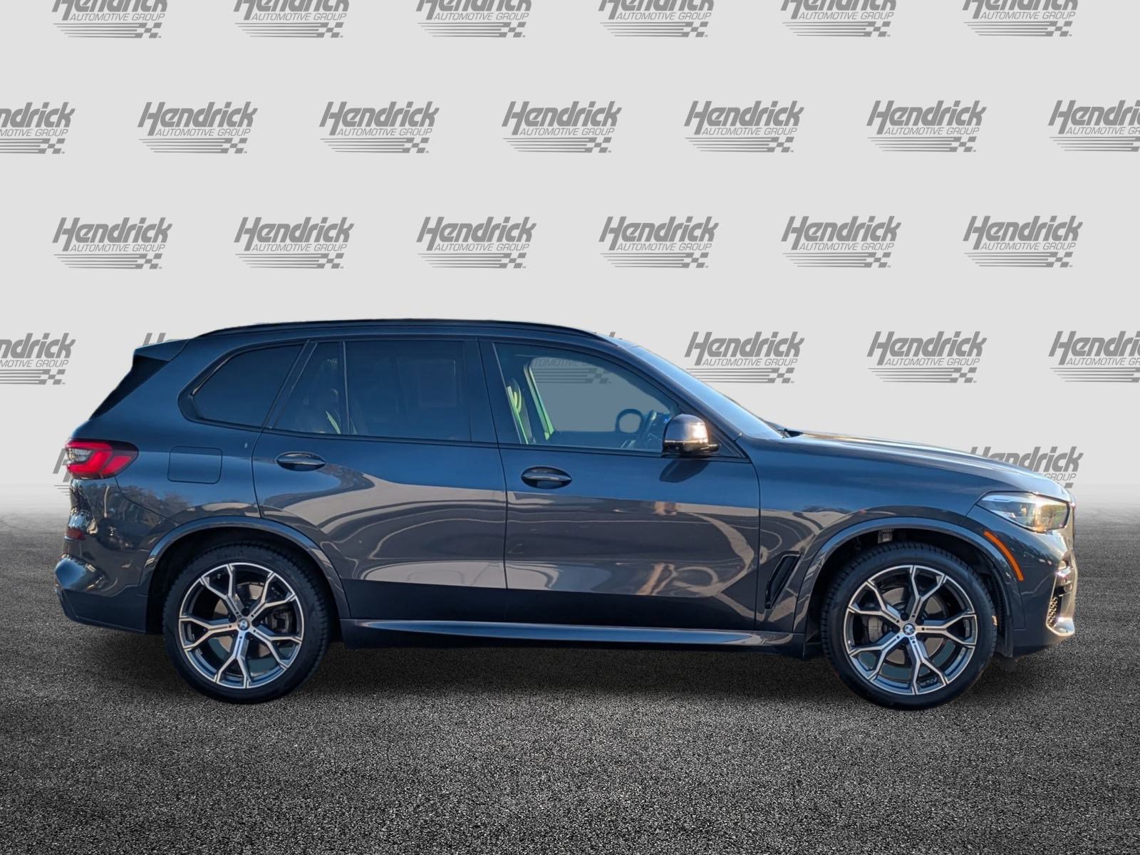 Used 2021 BMW X5 sDrive40i w/ M Sport Package image 8