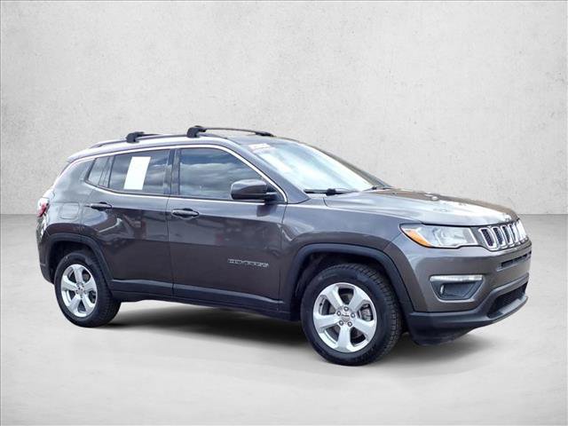 Used 2018 Jeep Compass Latitude w/ Popular Equipment Group AWD/4WD image 6