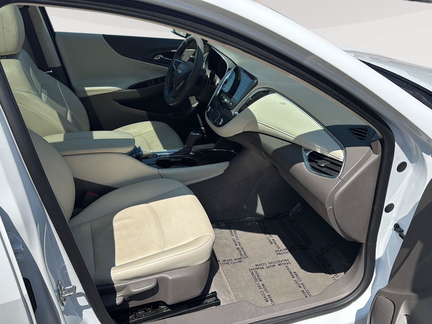 Used 2020 Chevrolet Malibu LT w/ LT Plus Package FWD image 28