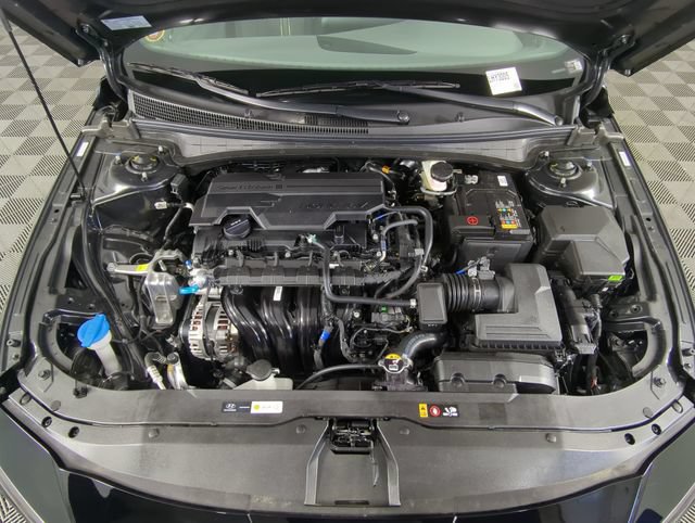 New 2026 Hyundai Elantra Sport FWD image 42