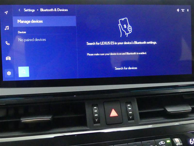 Used 2023 Lexus ES 350 w/ Premium Package image 11