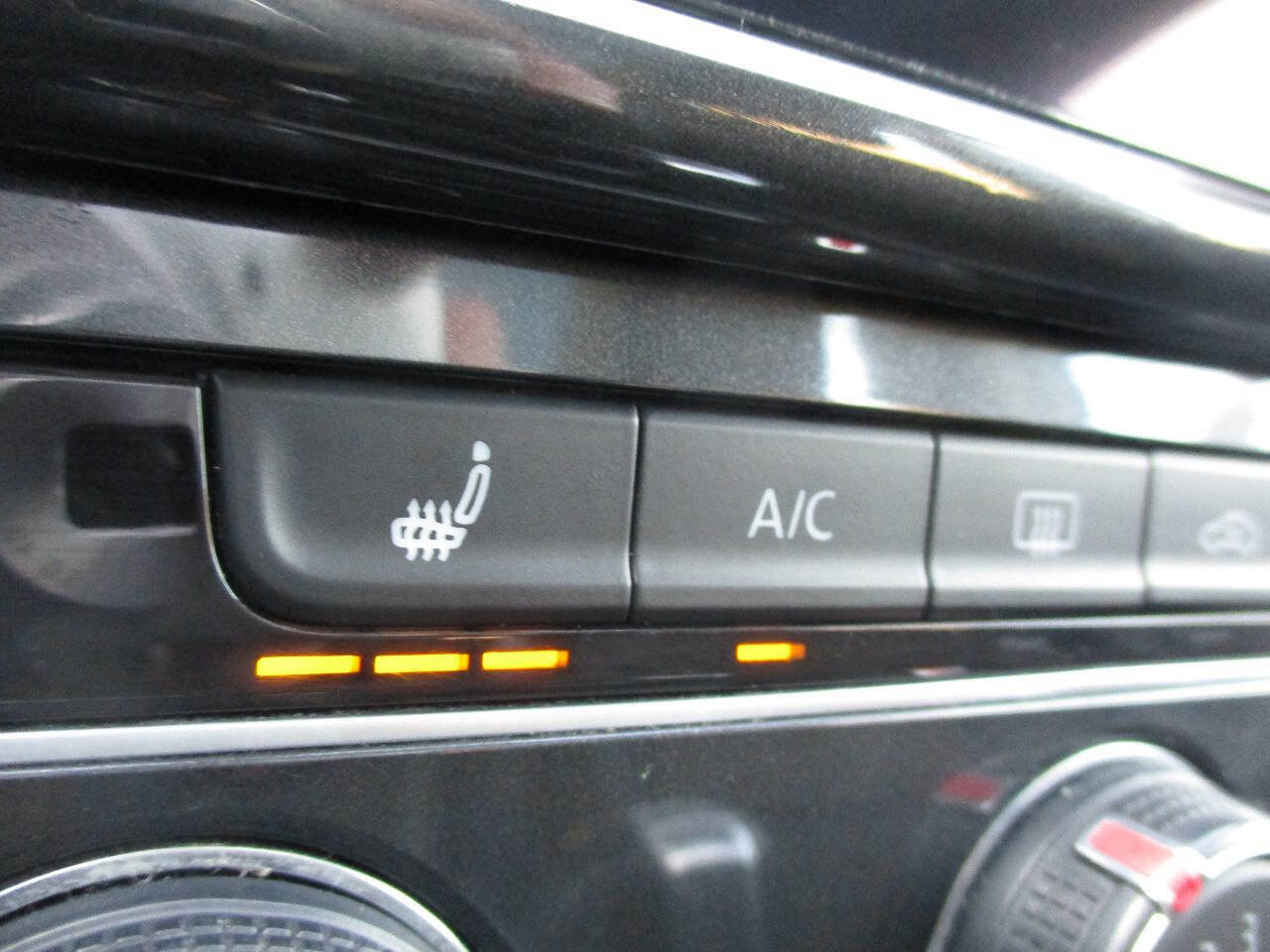 Used 2018 Volkswagen Golf Alltrack SE image 63