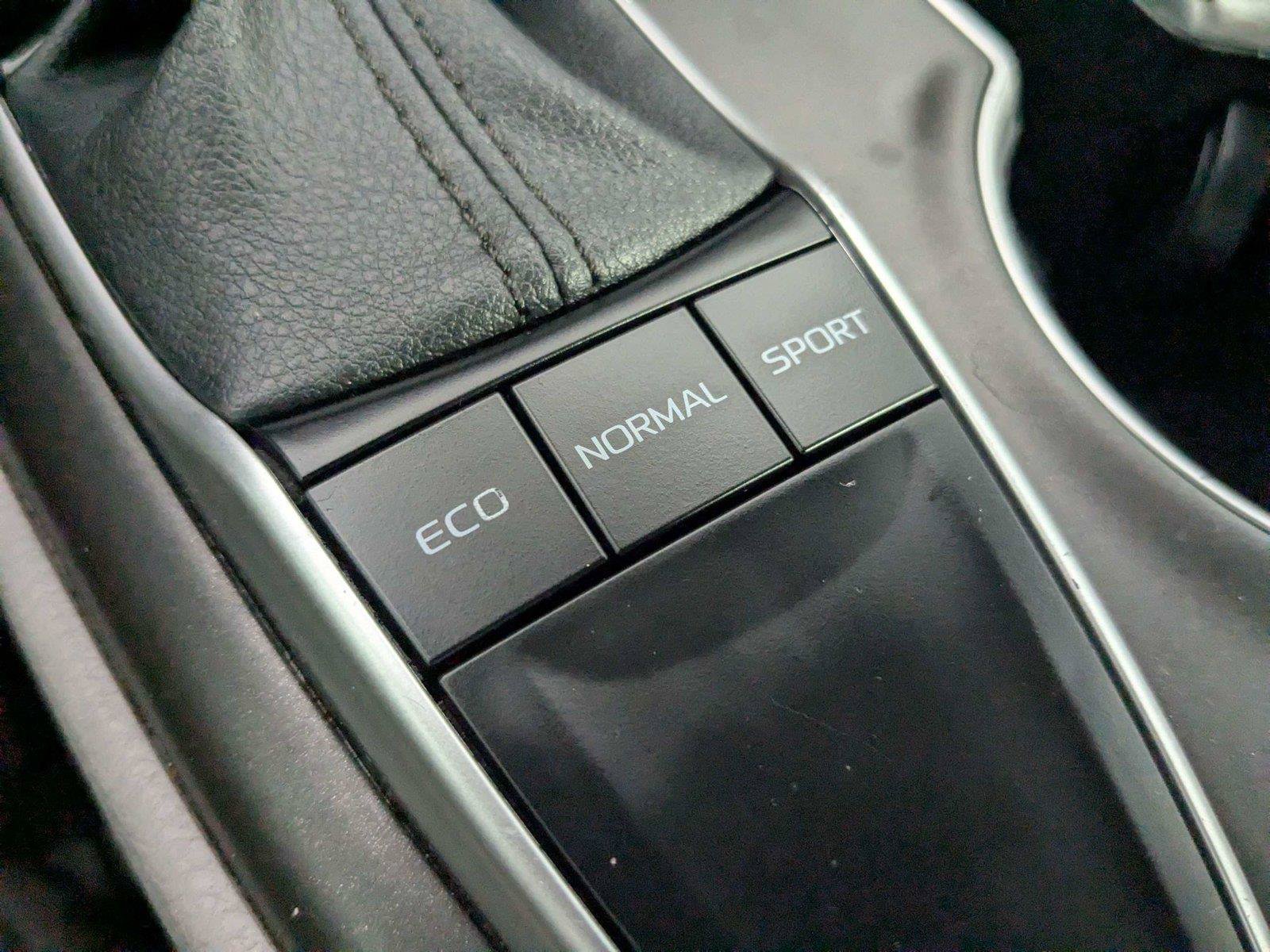 Certified 2024 Toyota Camry LE FWD image 21