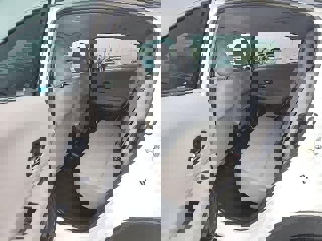 Used 2017 Honda HR-V LX image 21