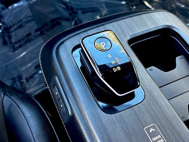 Certified 2024 Nissan Ariya FWD image 21