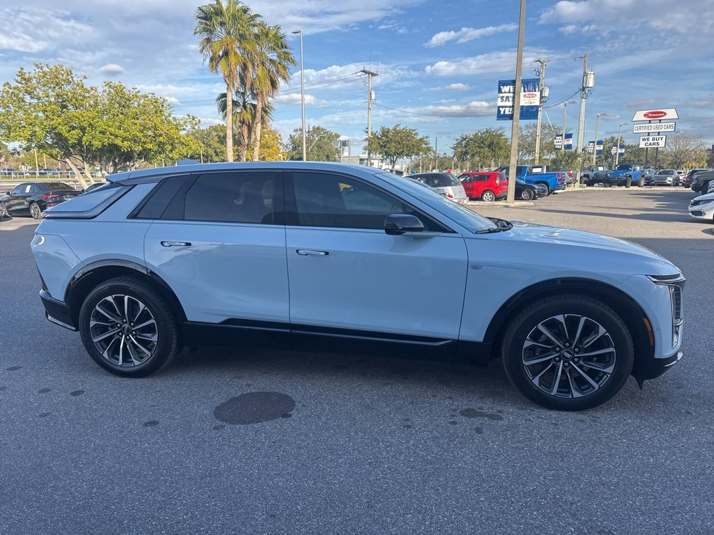 Used 2024 Cadillac Lyriq Sport image 4