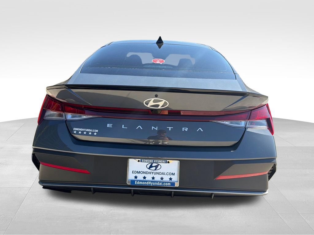 New 2026 Hyundai Elantra Sport FWD image 5
