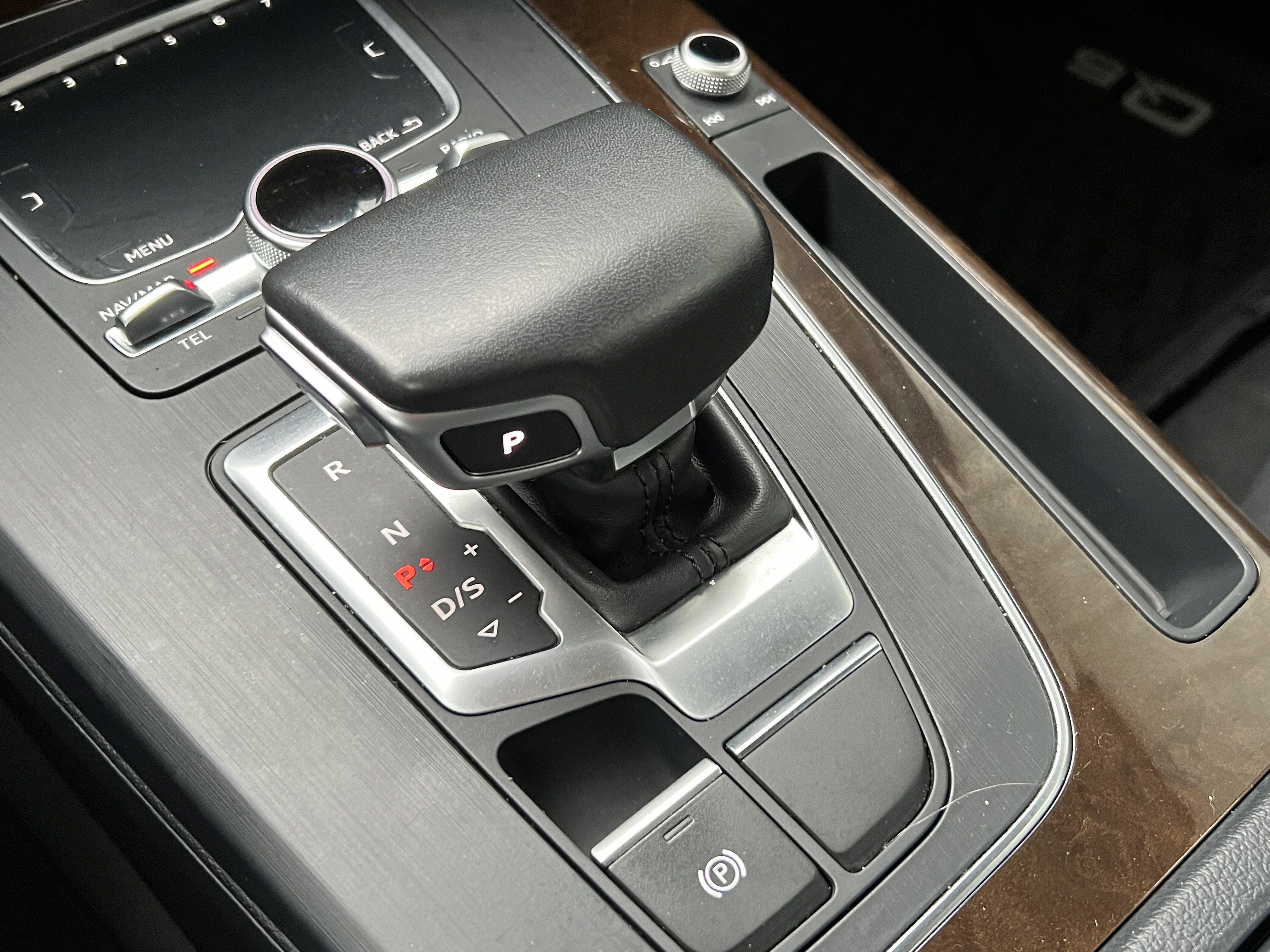 Used 2018 Audi Q5 2.0T Premium Plus w/ Premium Plus Package image 32