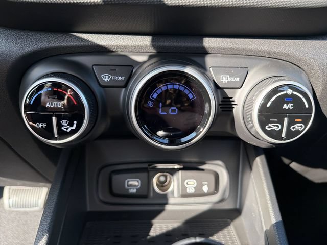 New 2026 Hyundai Venue SEL FWD image 24