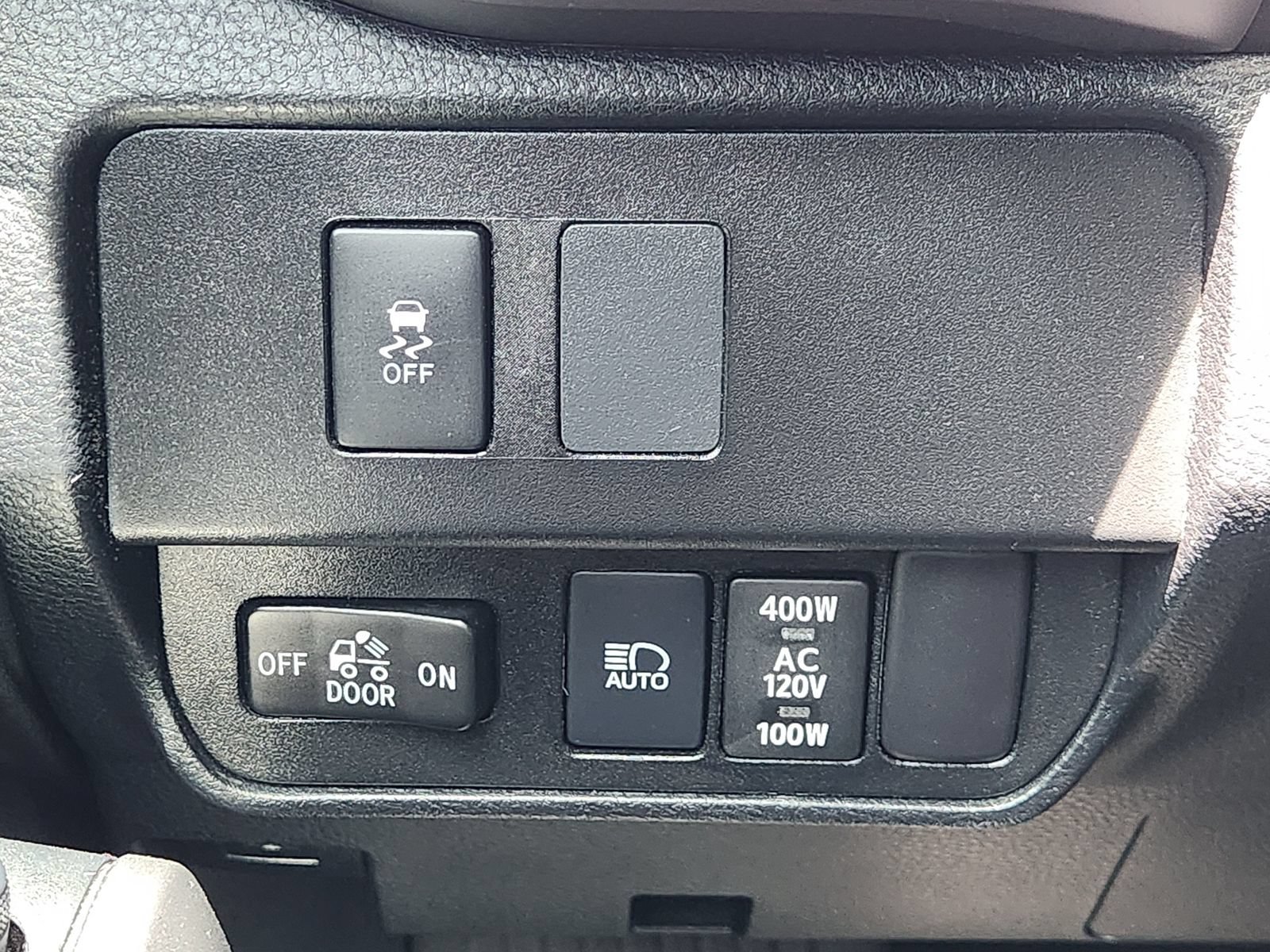 Used 2023 Toyota Tacoma TRD Sport w/ Technology Package RWD image 26