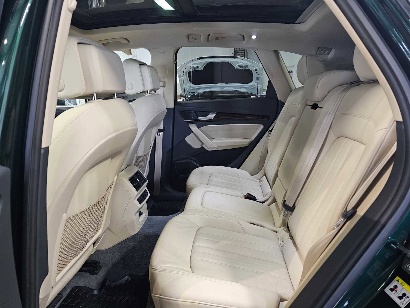 Used 2018 Audi Q5 2.0T Premium Plus w/ Premium Plus Package AWD/4WD image 18